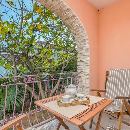 Apartment Lovely In With House Sea View *