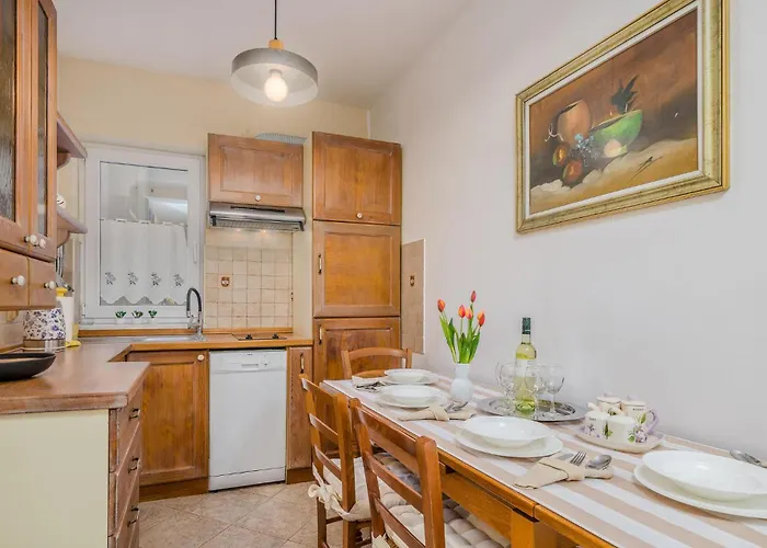 Apartment Amazing In