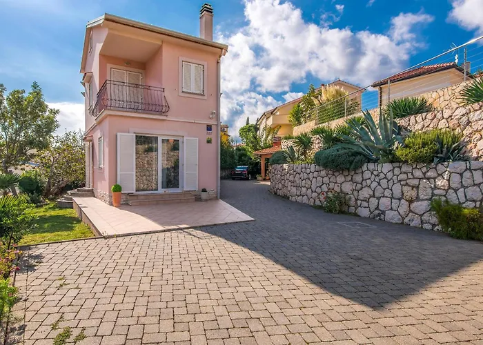 Apartment Amazing In Cizici